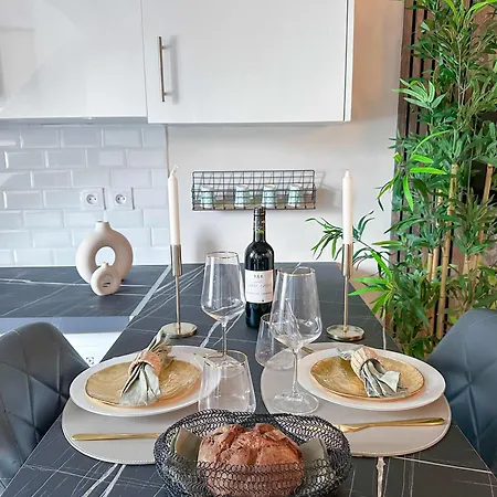 Beautiful Near Grands Boulevards Appartement *