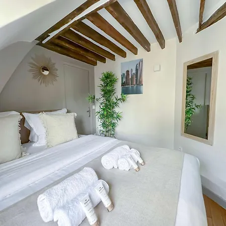 Beautiful Near Grands Boulevards Apartman *