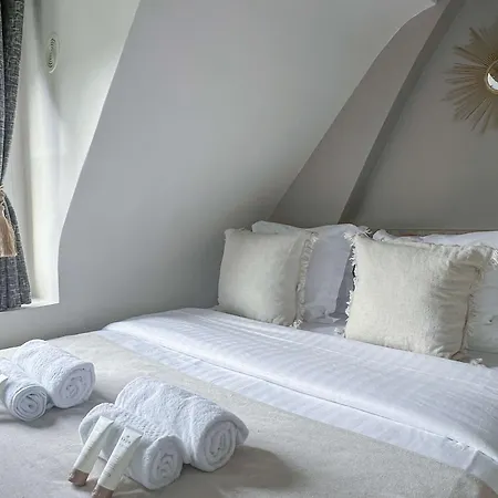Beautiful Near Grands Boulevards Apartment *