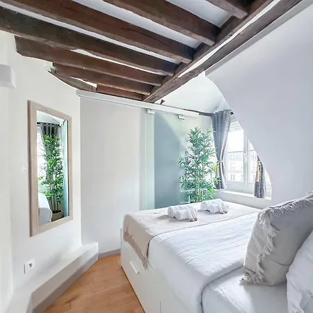 Apartment Beautiful Near Grands Boulevards